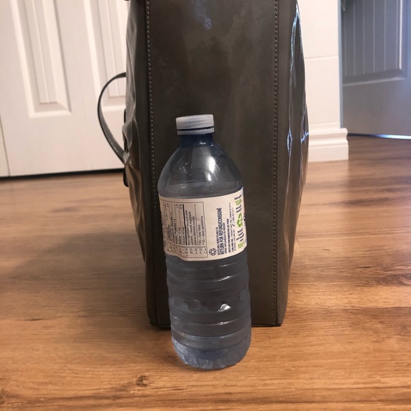 Gray Kate spade bag - Picture 5 of 14